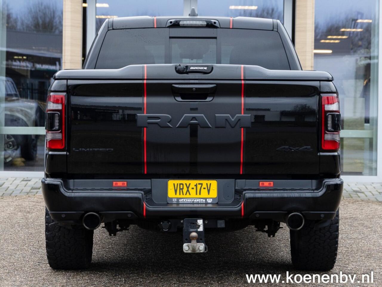 Dodge RAM PICKUP 5.7i V8 4x4 Aut. Limited LPG / PANO / LUCHTVERING / GRIJS KENTEK