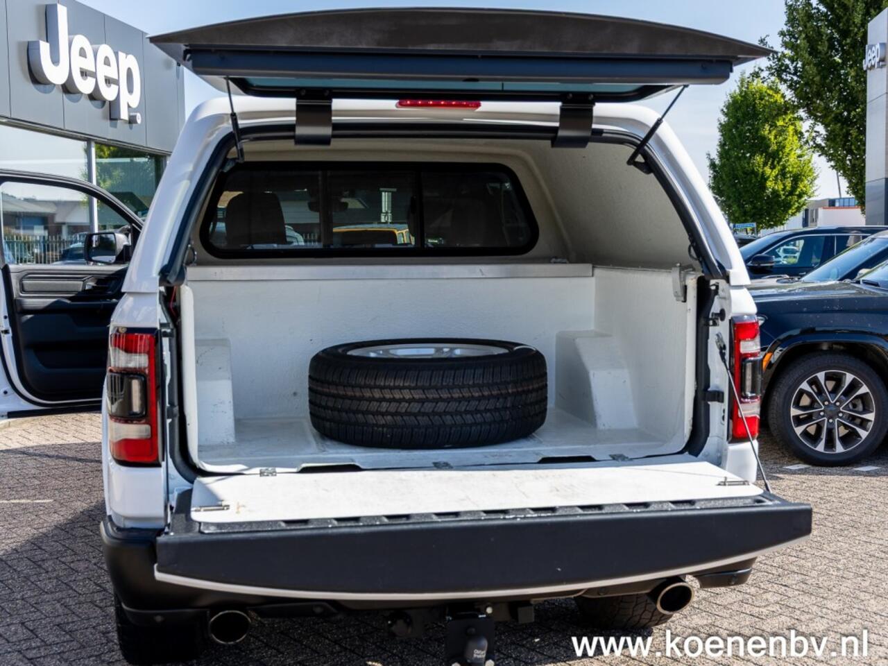 Dodge RAM PICKUP Crew Cab Built To Serve/ HUIF/ Dubbele LPG/