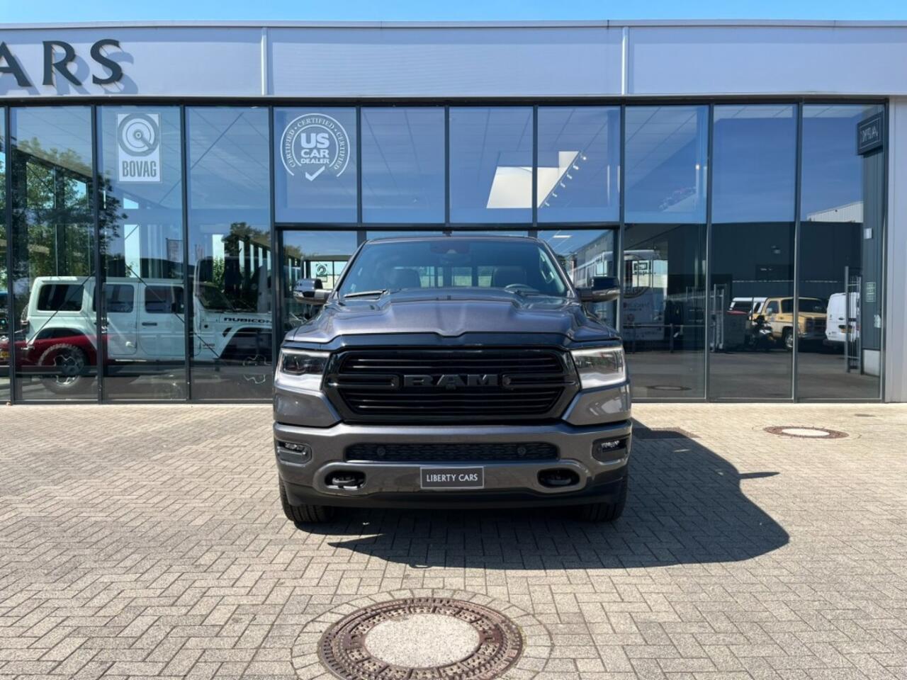 Dodge RAM PICKUP NIEUW 5.7 Hemi 4x4 Laramie Luchtvering Multifunctional tailgat