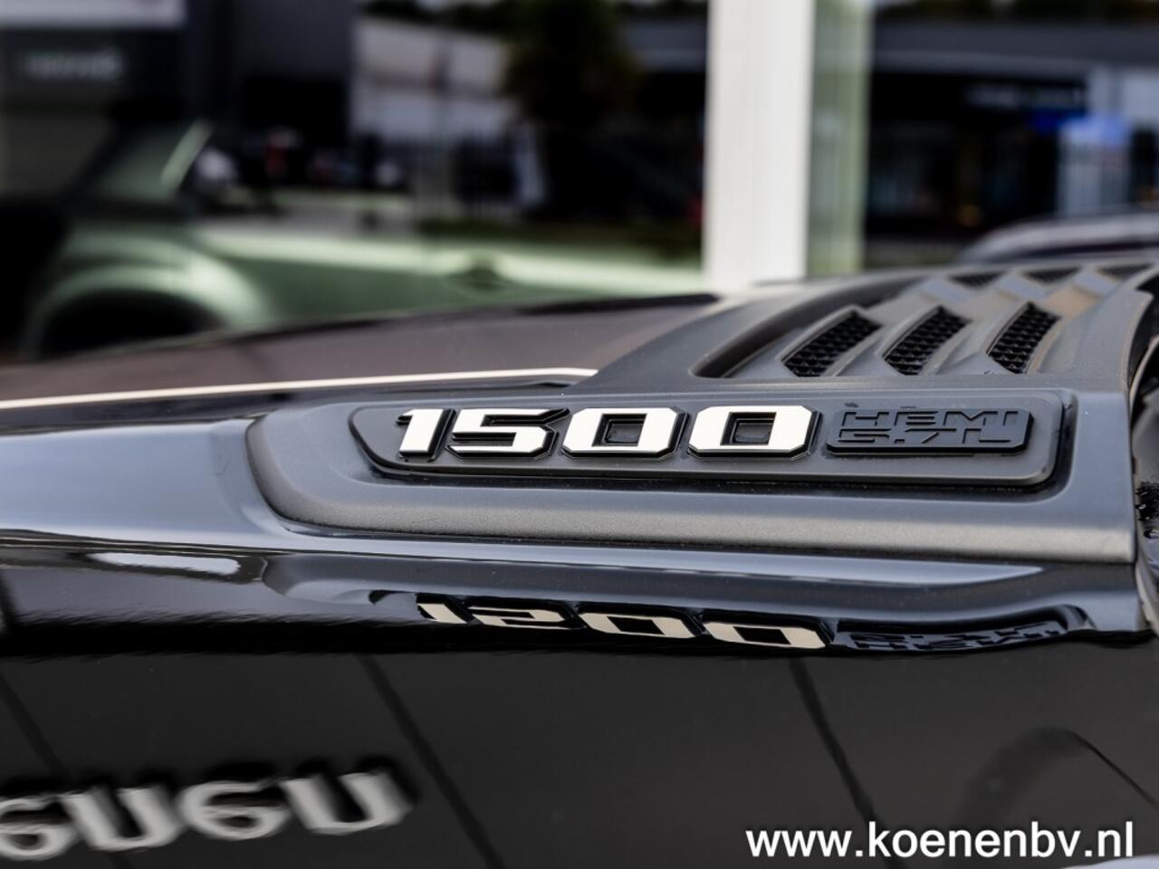 Dodge RAM PICKUP 5.7 V8 4x4 Aut. Laramie Sport Automaat LPG G3/ PANO/ LEER/ LPG/NIGHT/ BPM VRIJ