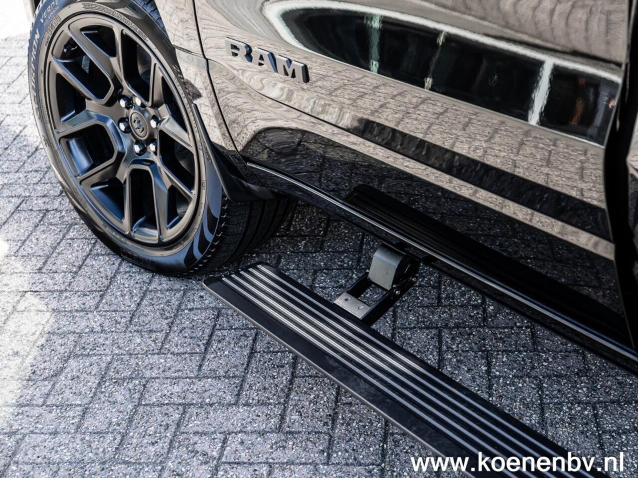 Dodge RAM PICKUP 5.7 V8 4x4 Aut. Laramie Sport Automaat LPG G3/ PANO/ LEER/ LPG/NIGHT