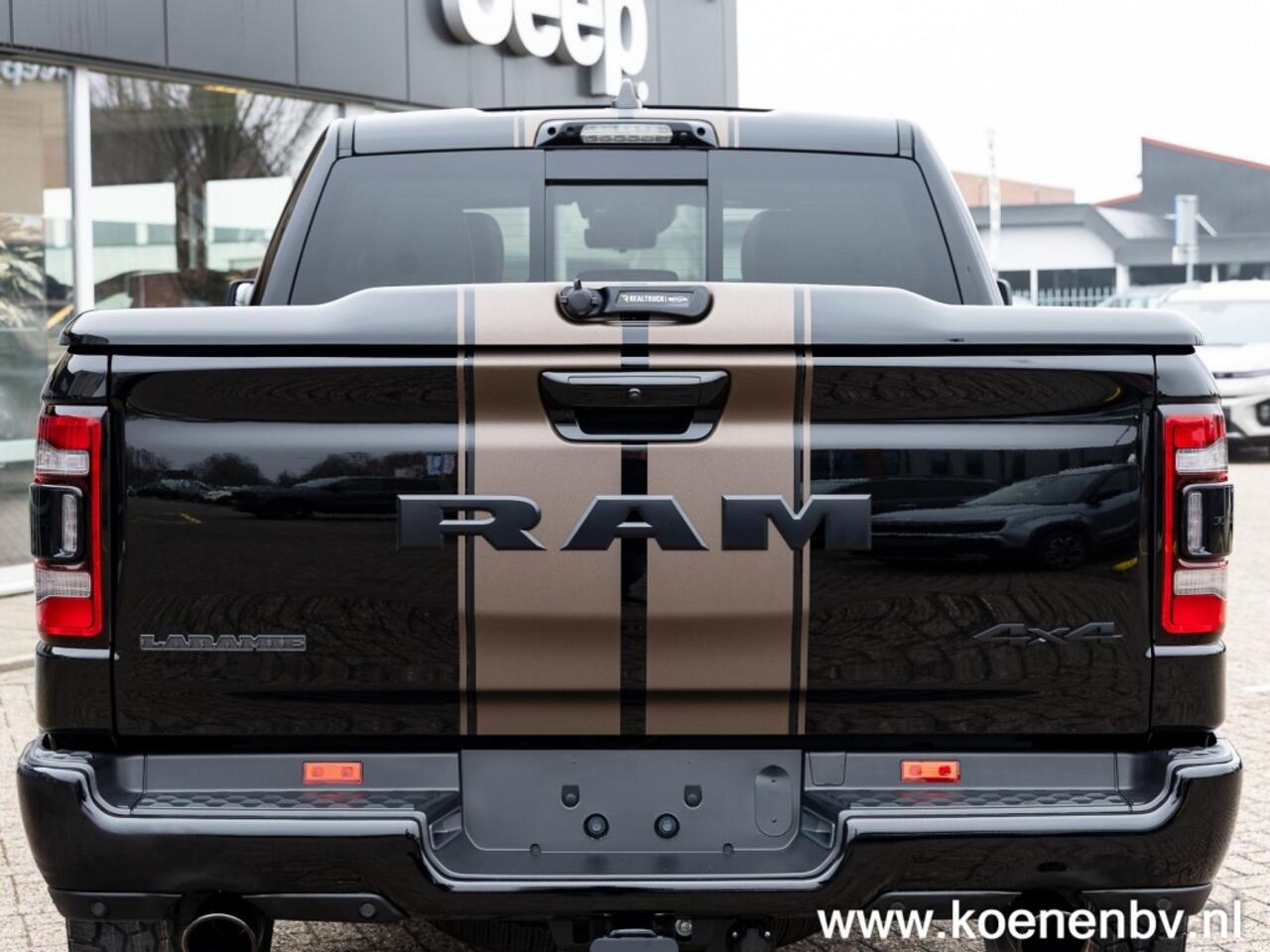 Dodge RAM PICKUP 5.7 V8 4x4 Aut. Laramie LPG G3 / Fuel Mutiny velgen / Striping / Buschwackers