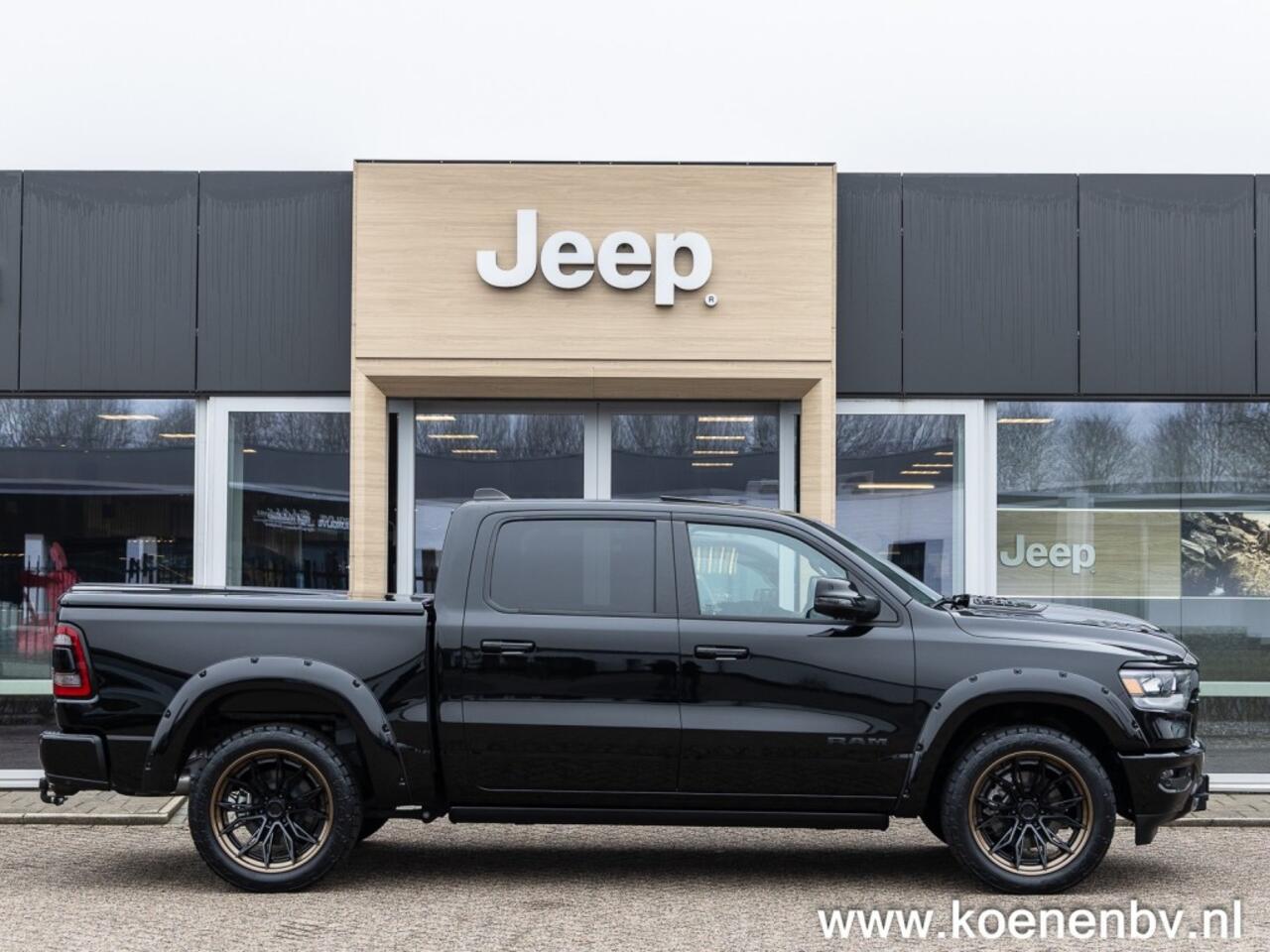 Dodge RAM PICKUP 5.7 V8 4x4 Aut. Laramie LPG G3 / Fuel Mutiny velgen / Striping / Buschwackers