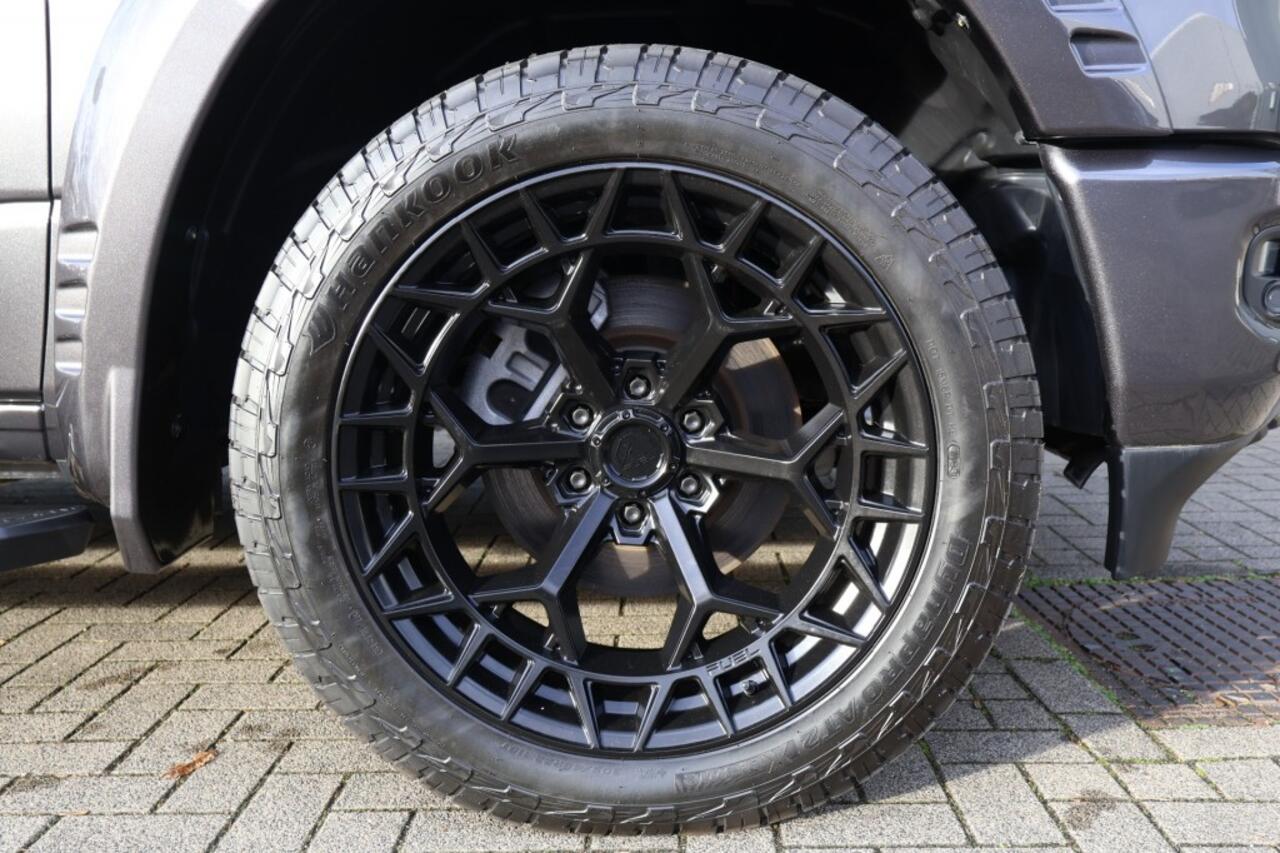 Dodge RAM PICKUP 1500 NIEUW 5.7i V8 HEMI Sport Black Ed. / BPM VRIJ