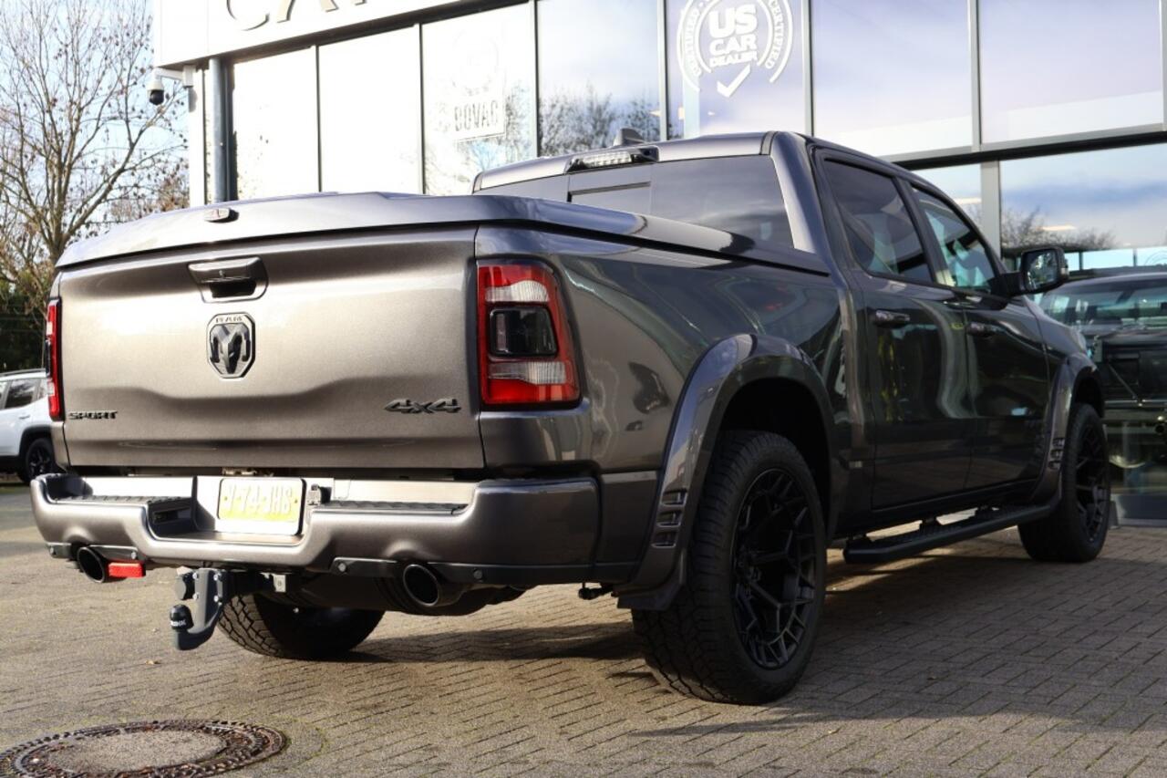 Dodge RAM PICKUP 1500 NIEUW 5.7i V8 HEMI Sport Black Ed. / BPM VRIJ
