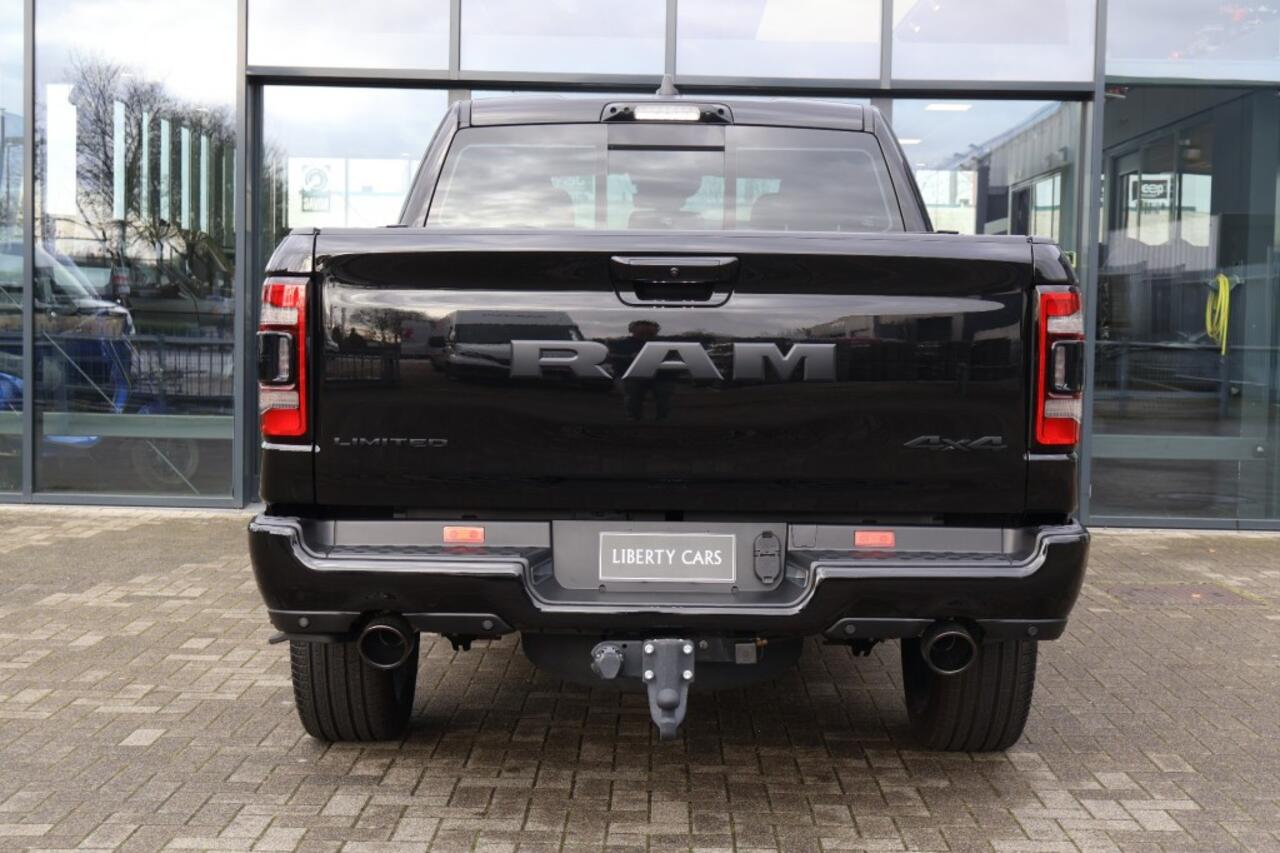 Dodge RAM PICKUP 1500 NIEUW 5.7i V8 HEMI LIMITED Night Edition / NIEUW