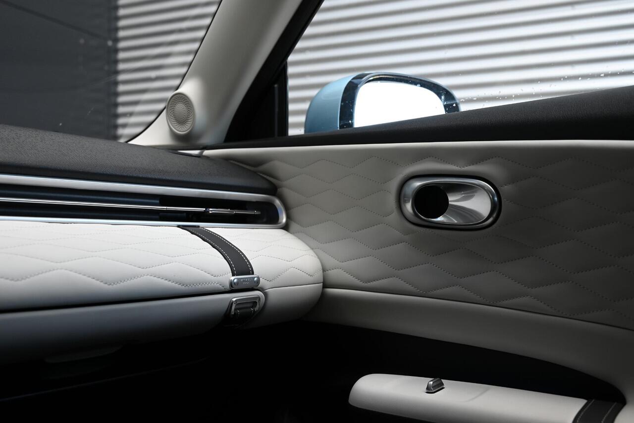 Dongfeng Box Launch Edition | 360° Camera | Adaptieve Cruise Control | Elektrisch Verstelbare Bestuurdersstoel + Geheugen | Stoelverwarming Bestuurder | Stoelventilatie Bestuurder | Apple Carplay | Android Auto | Sfeerverlichting | Elektrisch Inklapbare Buitenspiegels