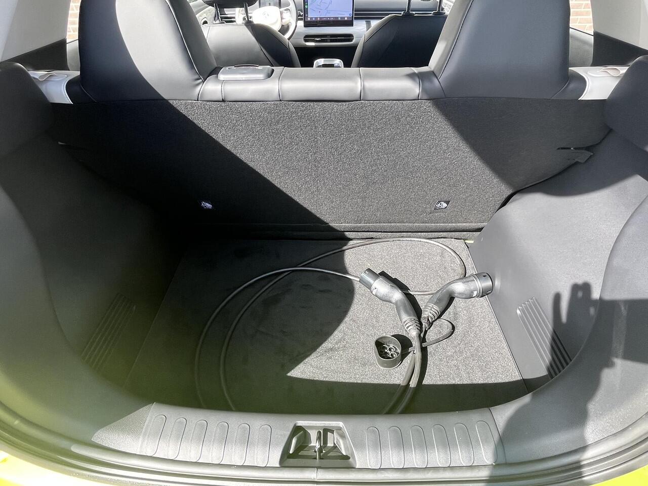 Dongfeng Box Launch Edition | 360° Camera | Adaptieve Cruise Control | Elektrisch Verstelbare Bestuurdersstoel + Geheugen | Stoelverwarming Bestuurder | Stoelventilatie Bestuurder | Apple Carplay | Android Auto | Sfeerverlichting | Elektrisch Inklapbare Buitenspiegels