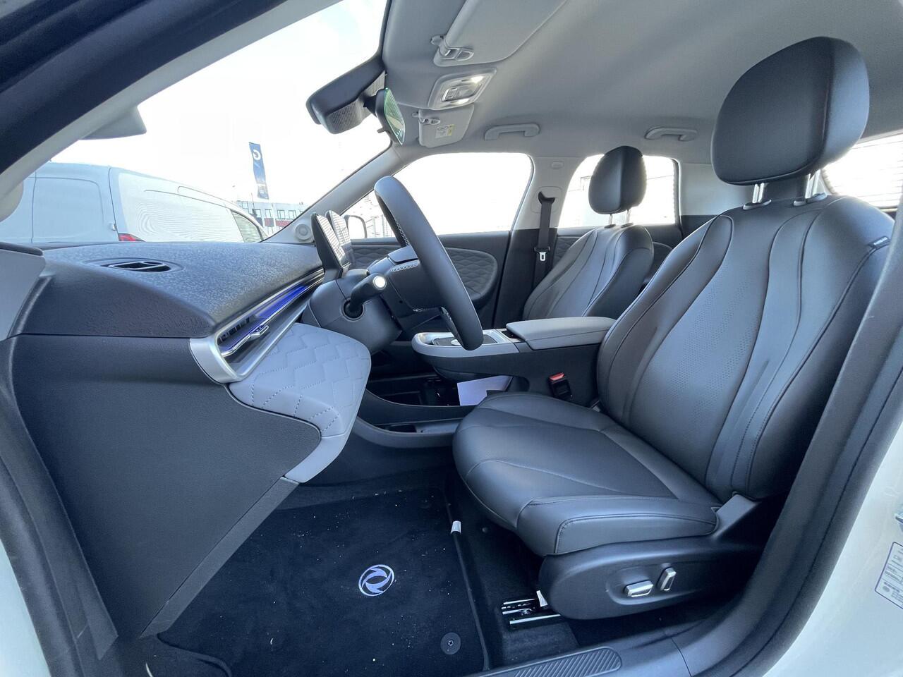 Dongfeng Box Launch Edition | 360° Camera | Adaptieve Cruise Control | Elektrisch Verstelbare Bestuurdersstoel + Geheugen | Stoelverwarming Bestuurder | Stoelventilatie Bestuurder | Apple Carplay | Android Auto | Sfeerverlichting | Elektrisch Inklapbare Buitenspiegels