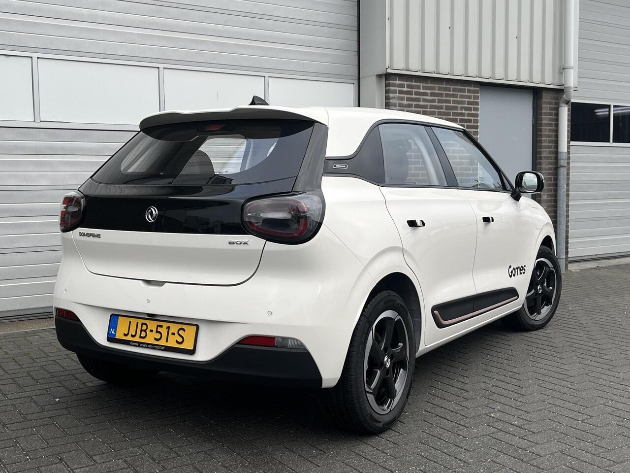 Dongfeng Box Premium Edition | 360° Camera | Adaptieve Cruise Control | Elektrisch Verstelbare Bestuurdersstoel + Geheugen | Stoelverwarming Bestuurder | Stoelventilatie Bestuurder | Apple Carplay | Android Auto | Sfeerverlichting | Elektrisch Inklapbare Buitenspiegel