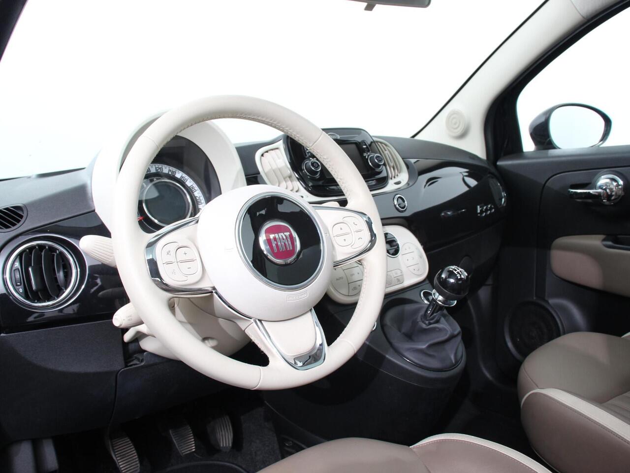 Fiat 500 1.2 Lounge | Navigatie | Lederen Interieur | Climate Control | Panoramadak | Parkeer sensoren