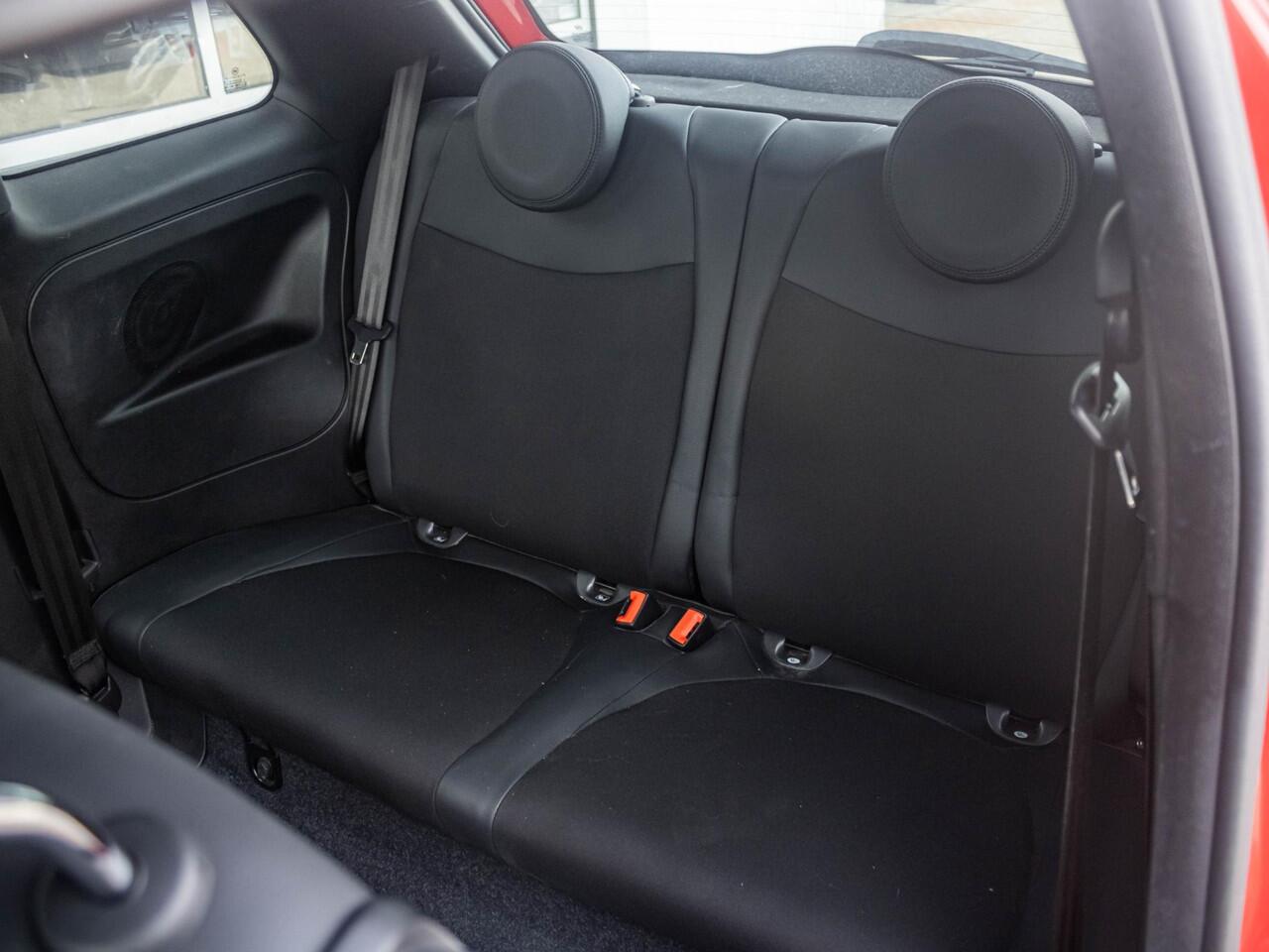 Fiat 500 TwinAir Turbo Sport | Clima | Cruise | Priv. glass | PDC | Navi | Apple Carplay