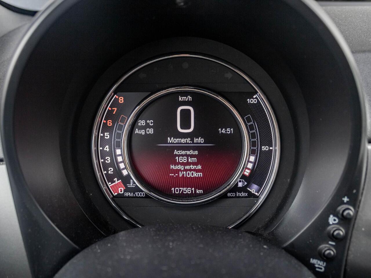 Fiat 500 TwinAir Turbo Sport | Clima | Cruise | Priv. glass | PDC | Navi | Apple Carplay