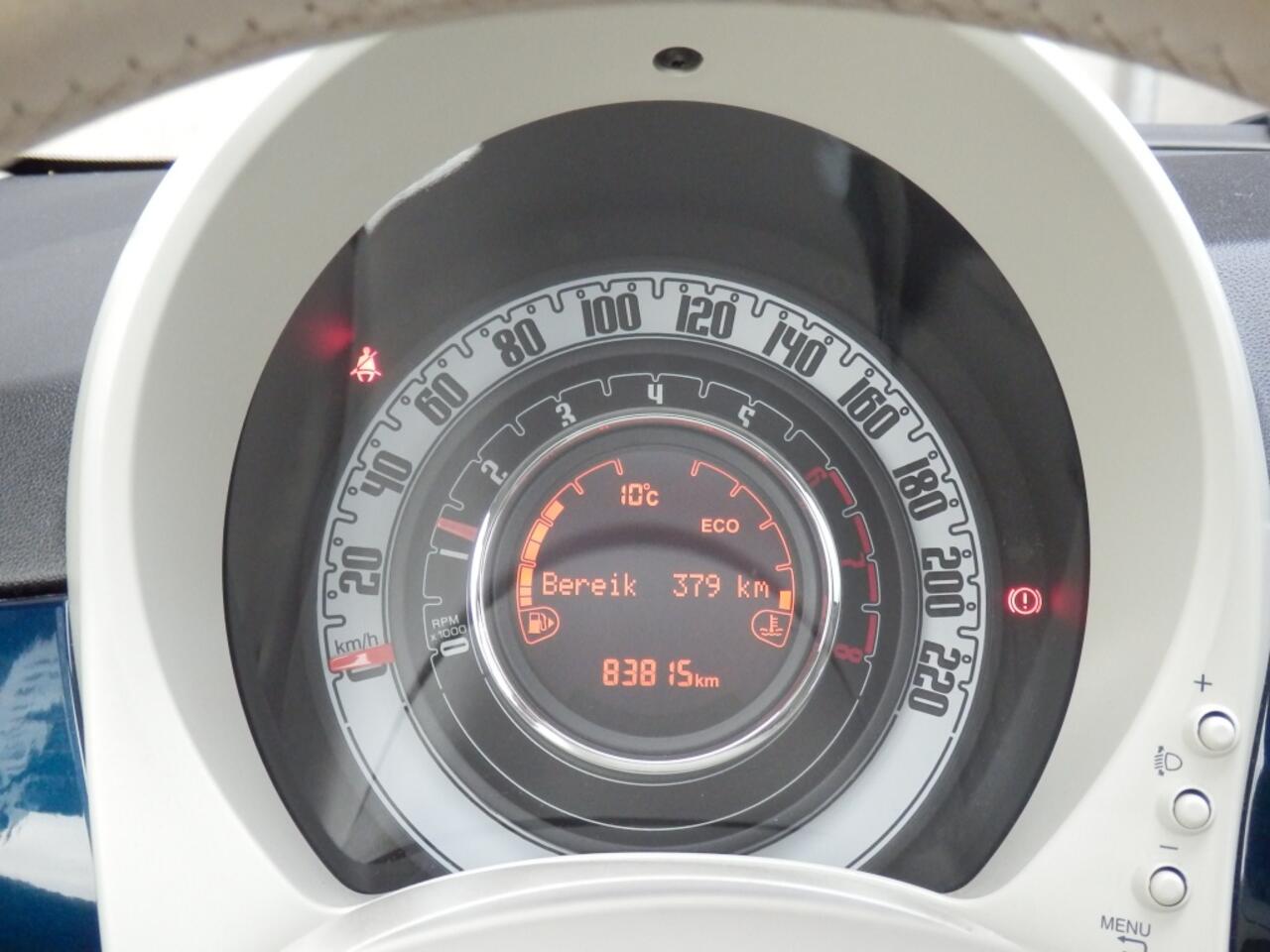 Fiat 500 85pk | Lounge | Navigatie | Cruise ctrl | Panoramadak |