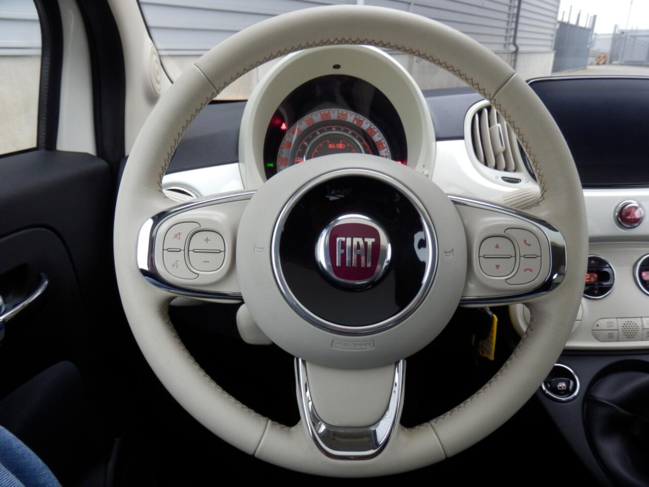 Fiat 500 1.2 Lounge | Panoramadak | Clima | Apple carpl / Andr. Auto