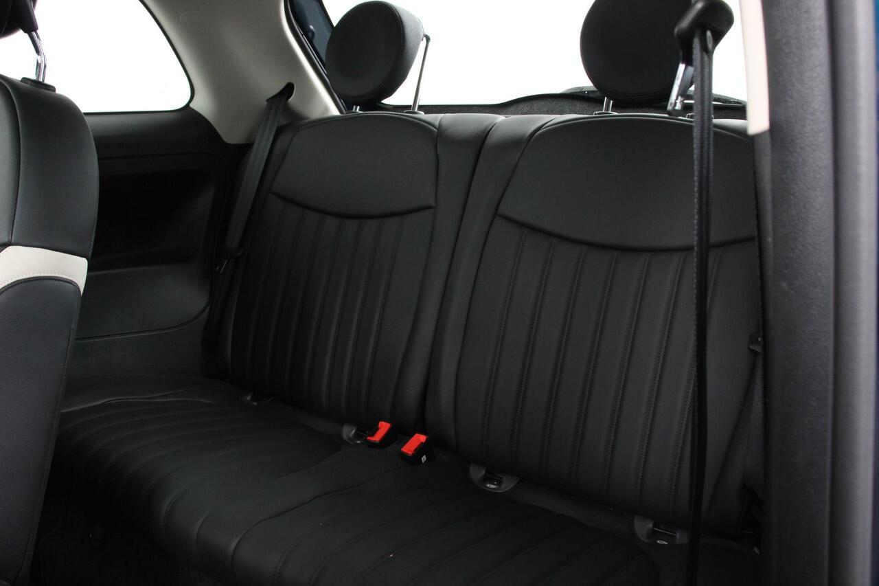 Fiat 500 1.2 Lounge | Navigatie | Climate Control | Lederen Bekleding | Panoramadak | Cruise Control | Bluetooth | Parkeersensoren | Lichtmetalen velgen