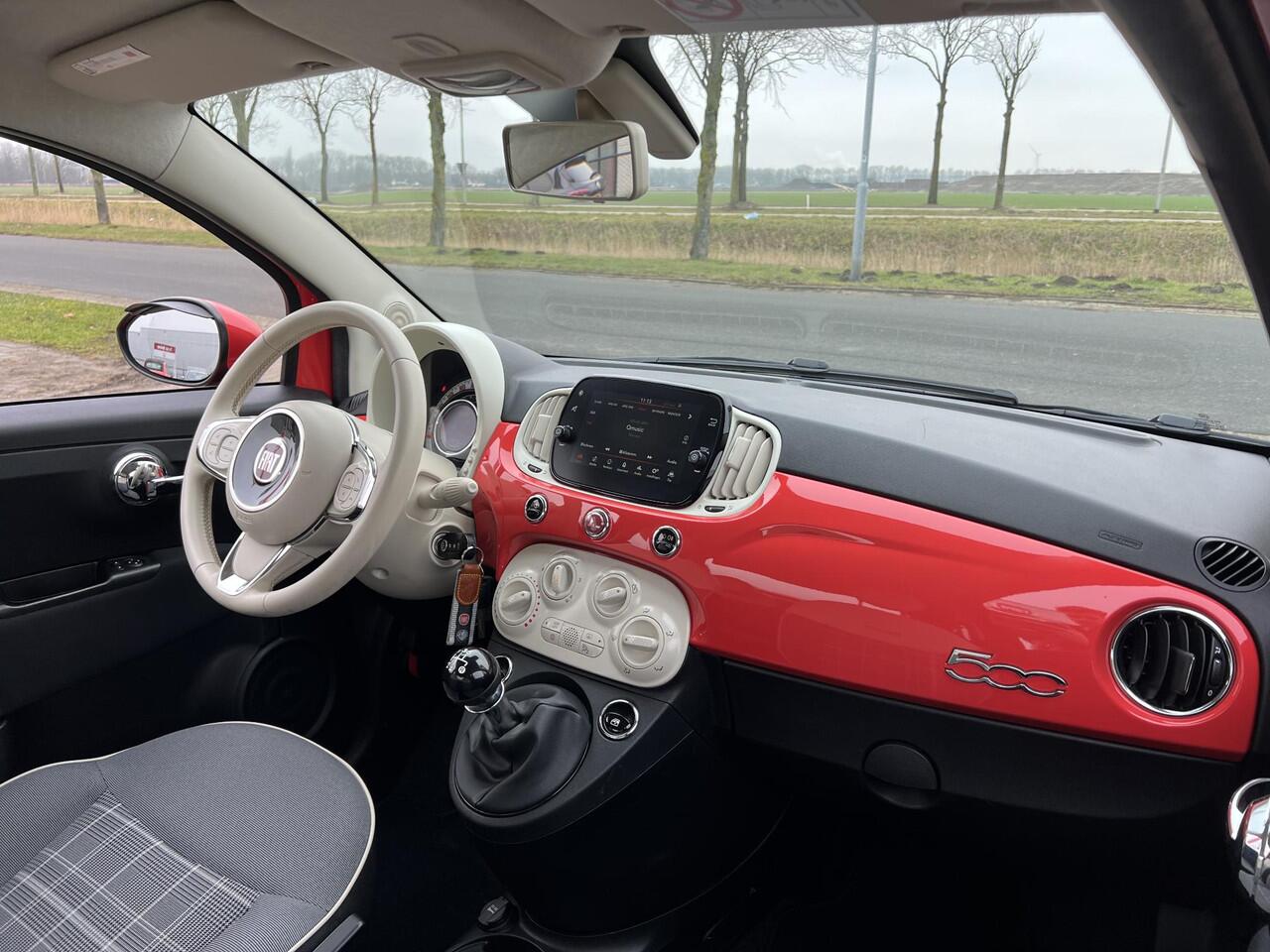 Fiat 500 1.2 Lounge | Apple Carplay & Android Auto | Airco | 4 cilinder | Licht- en regensensor