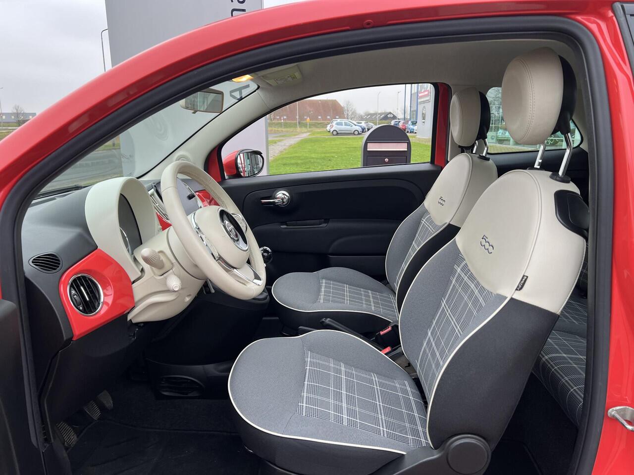 Fiat 500 1.2 Lounge | Apple Carplay & Android Auto | Airco | 4 cilinder | Licht- en regensensor