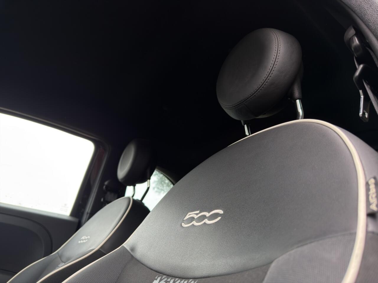 Fiat 500 0.9 TwinAir Turbo Sport 2019 ZWART | Apple CarPlay | Cruise Cont