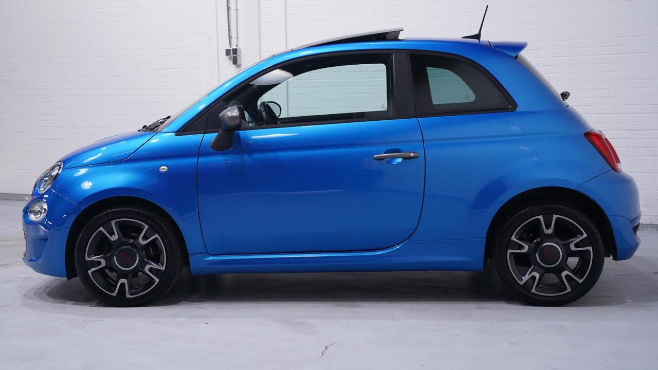Fiat 500 1.2 Lounge panodak private-glas PDC-A climate-controle DAB Navigatie apple carplay bleutooth telefoon 16"-lmv