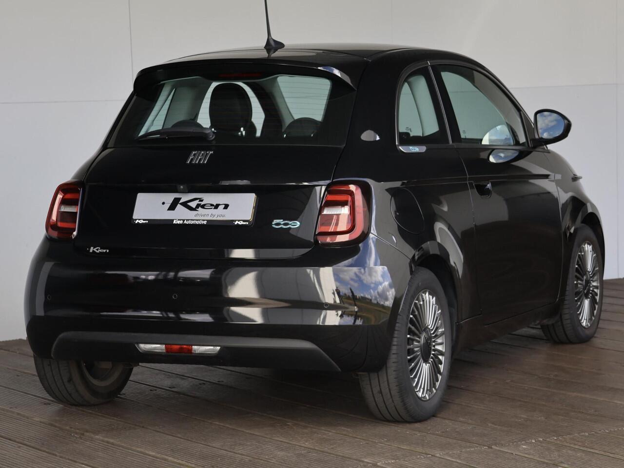 Fiat 500 Icon 42 kWh | Business Pack | Navi |