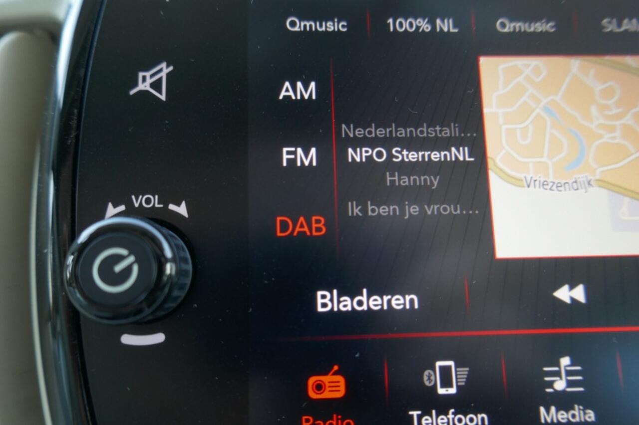 Fiat 500 1.0 HYBR. STAR CABRIO/CLIMA/NAVI/CRUISE/PDC