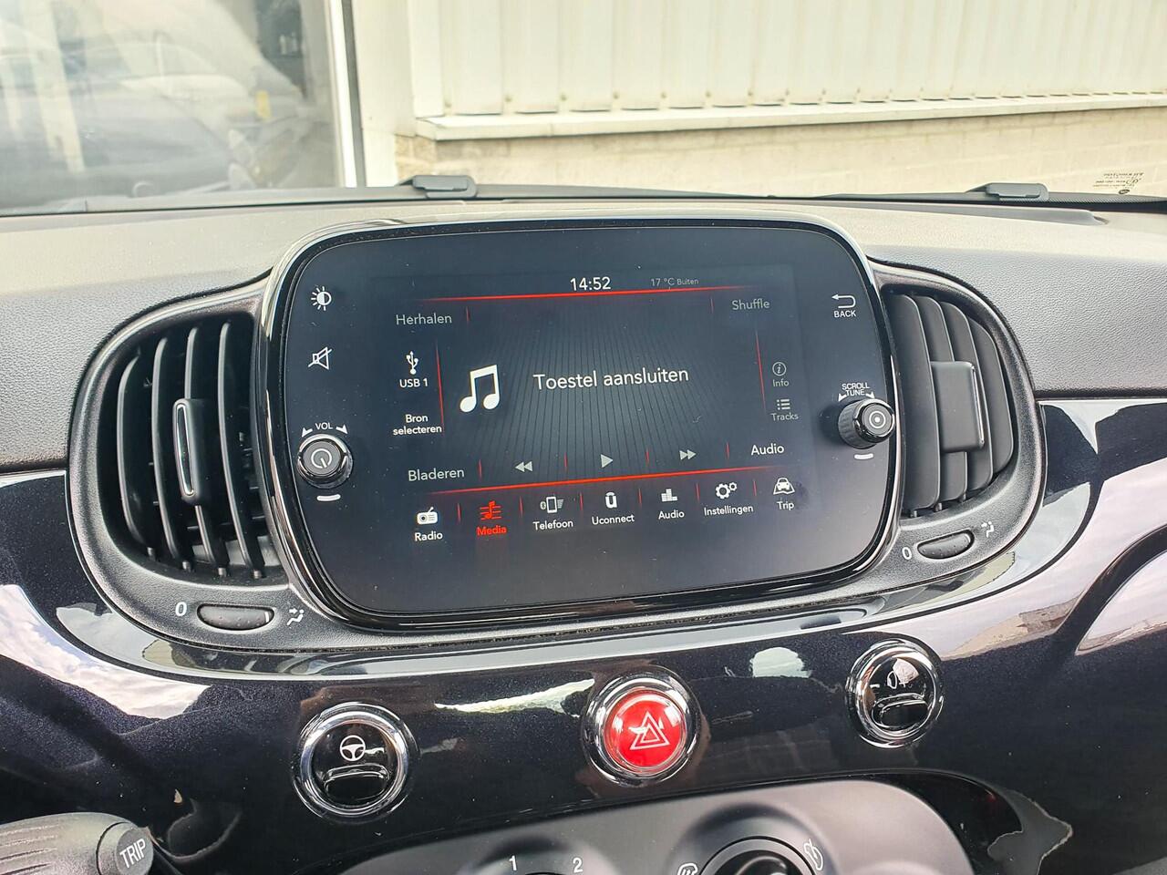 Fiat 500 1.0 Hybrid Lounge Apple Carplay | Cruise Control