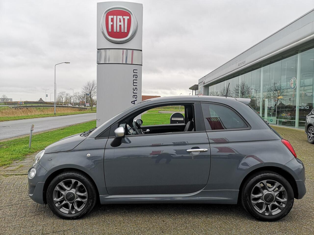 Fiat 500 1.0 Hybrid Rockstar | Sport | Carplay | Automatische airco | Parkeersensoren | Grigio Carrara
