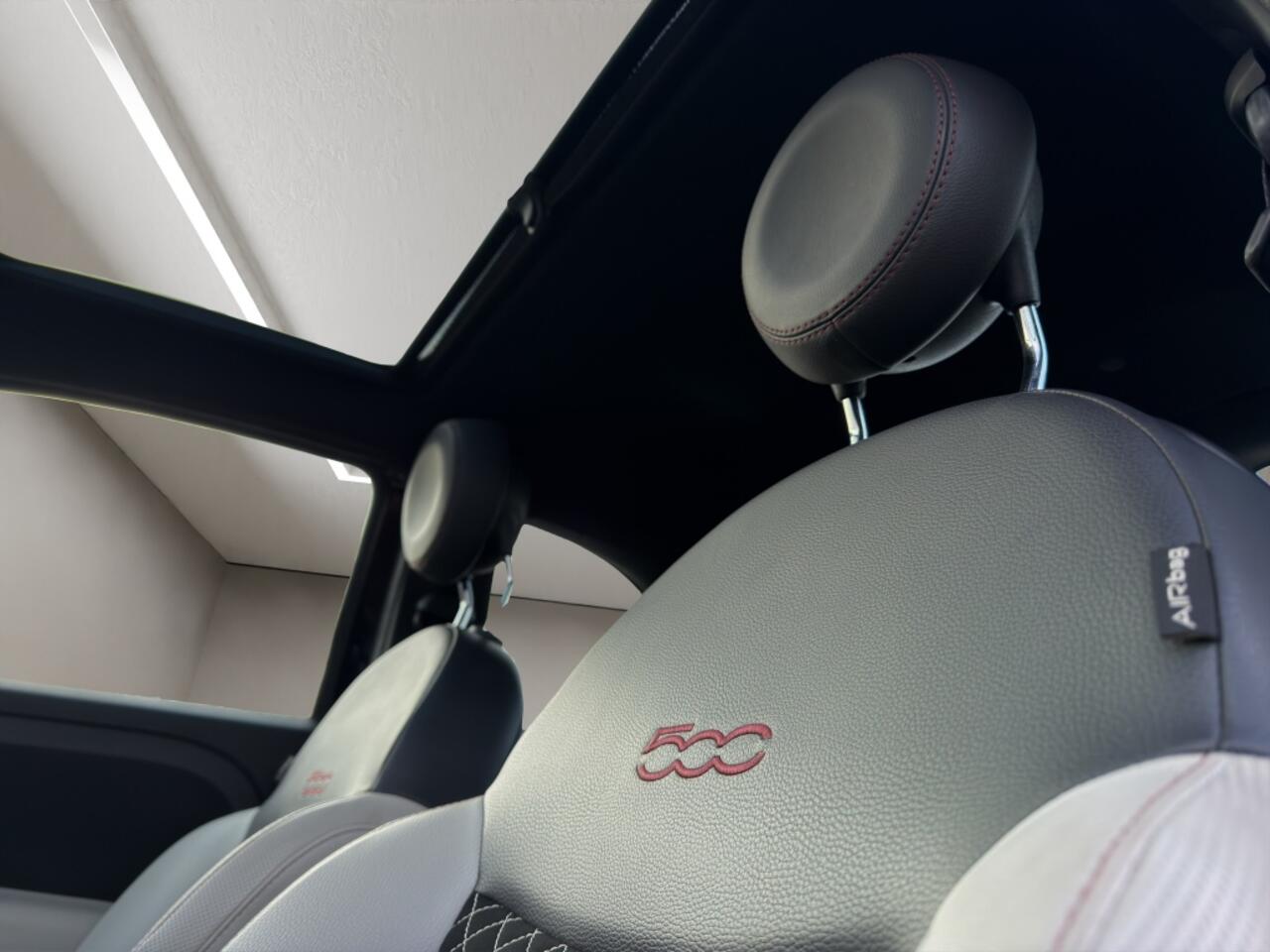 Fiat 500 1.2 Star 2020 ZWART | Panoramadak | Airco