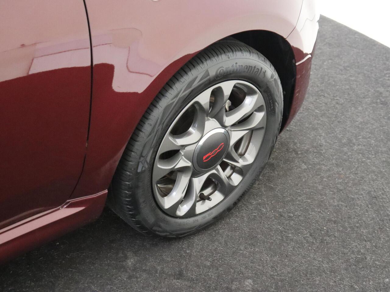 Fiat 500 1.0 Hybrid Star | Airco | LM Velgen | Dealer onderhouden