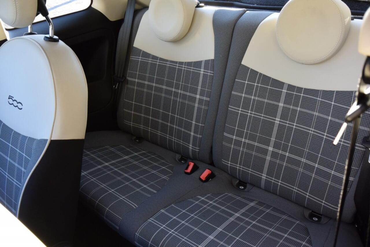 Fiat 500 1.0 HYBR. LOUNGE