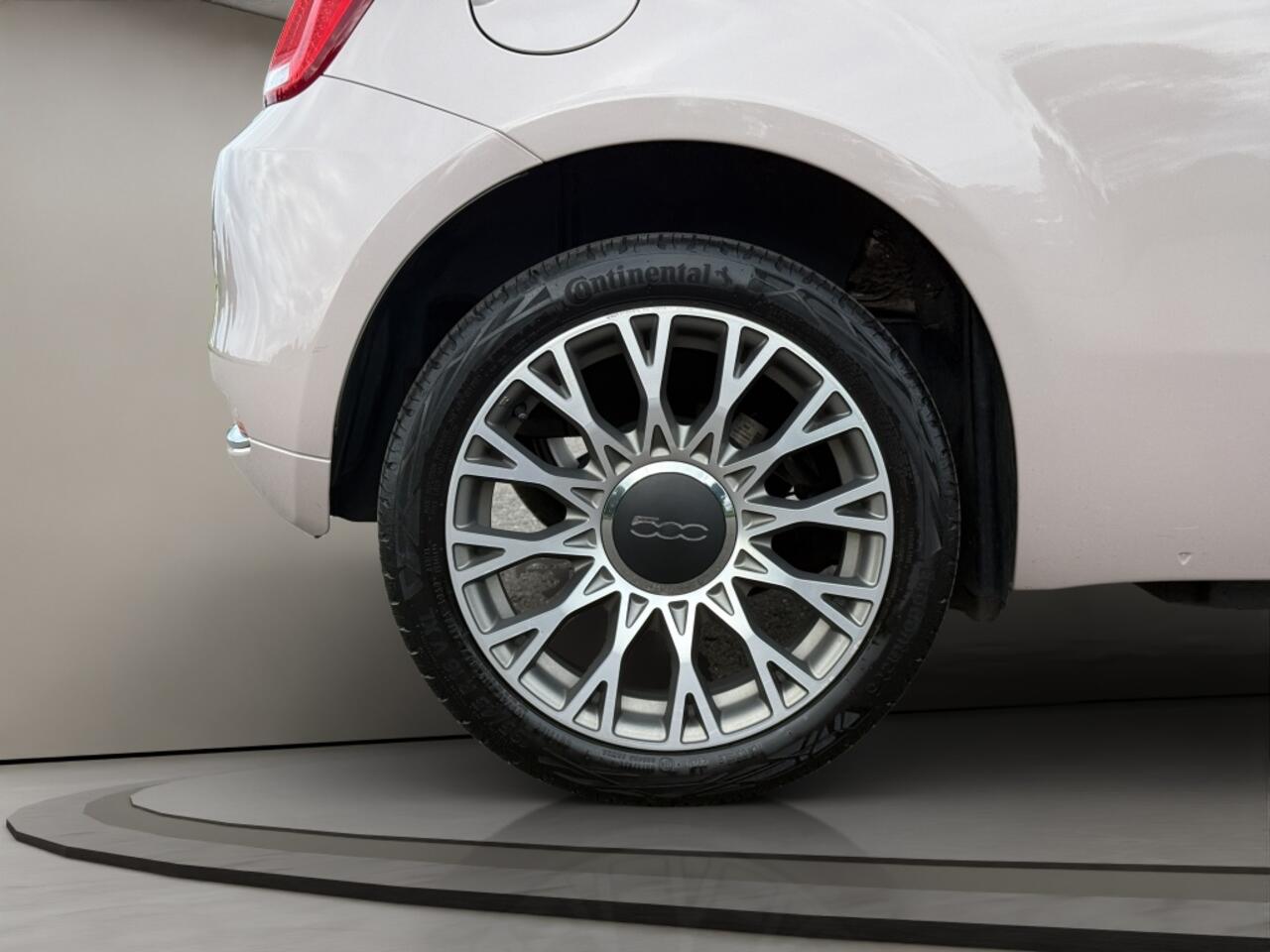 Fiat 500 1.0 Hybrid Star 2020 Roze | Panoramadak | Airco | Apple Car