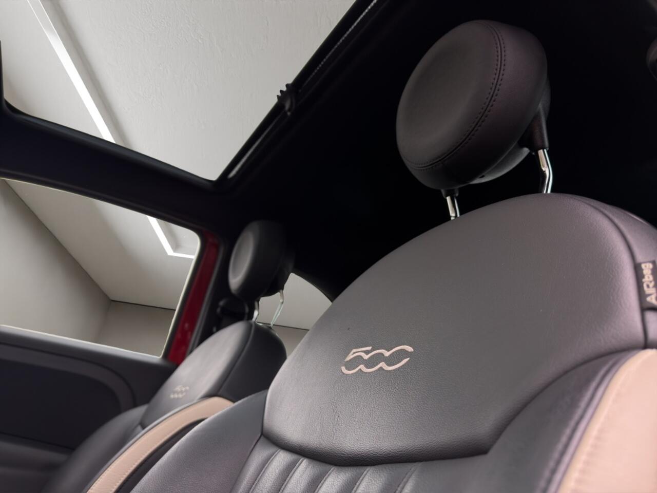 Fiat 500 1.2 Rockstar 2020 ROOD | Sport | Panoramadak | Apple CarPlay