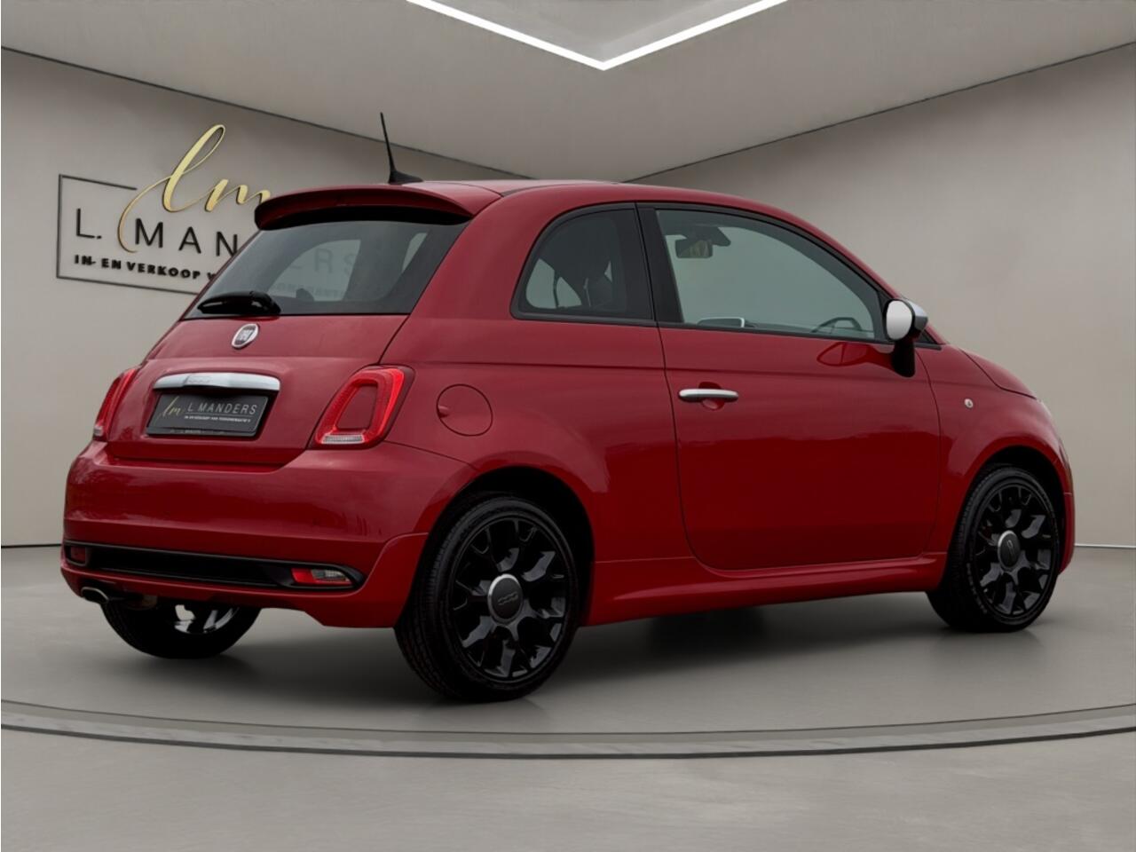 Fiat 500 1.2 Rockstar 2020 ROOD | Sport | Panoramadak | Apple CarPlay