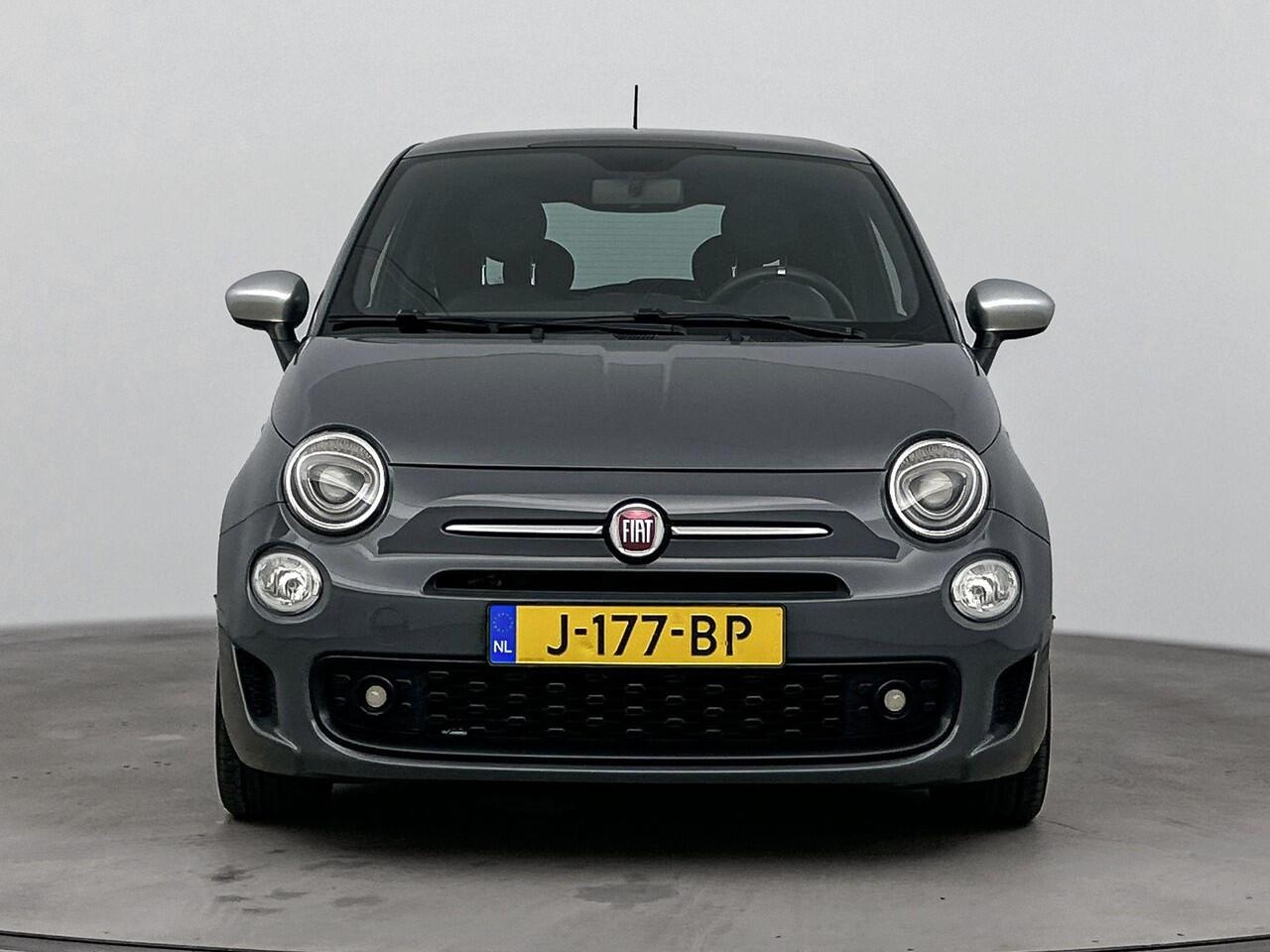 Fiat 500 1.0 Hybrid Rockstar airco | Apple Carplay/Android Auto | cruise control | lichtmetalen velgen 15" |panoramadak |