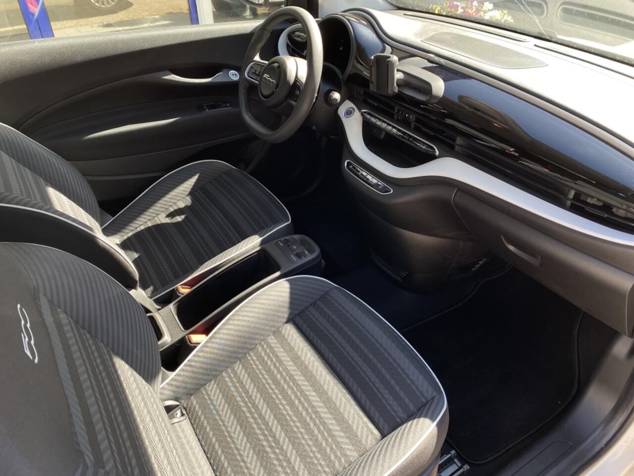 Fiat 500 Action 24 kWh