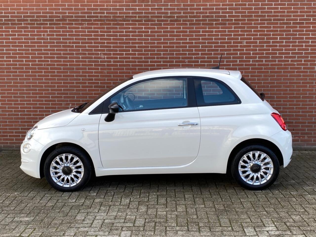 Fiat 500 1.0 HYBRID CULT NAV PDC CARPLAY DAB AIRCO LICHTMETALEN VELGEN