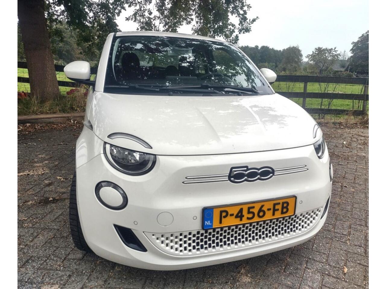 Fiat 500 E-42KW-Sneladen - Adaptieve CruiseContr- Met korting
