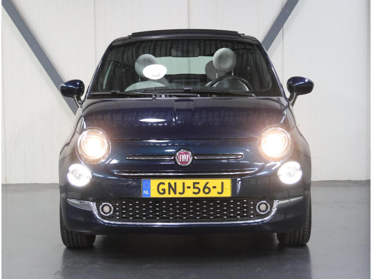 Fiat 500 1.0 70PK Hybrid Sport | AppleCarplay/AndroidAuto | Climate Control | Xenon Koplampen | Vouwdak | Cruise Control | DAB Ontvanger | Start/Stop Systeem | 16" Lichtmetalen Velgen | Isofix | Parkeersensoren |