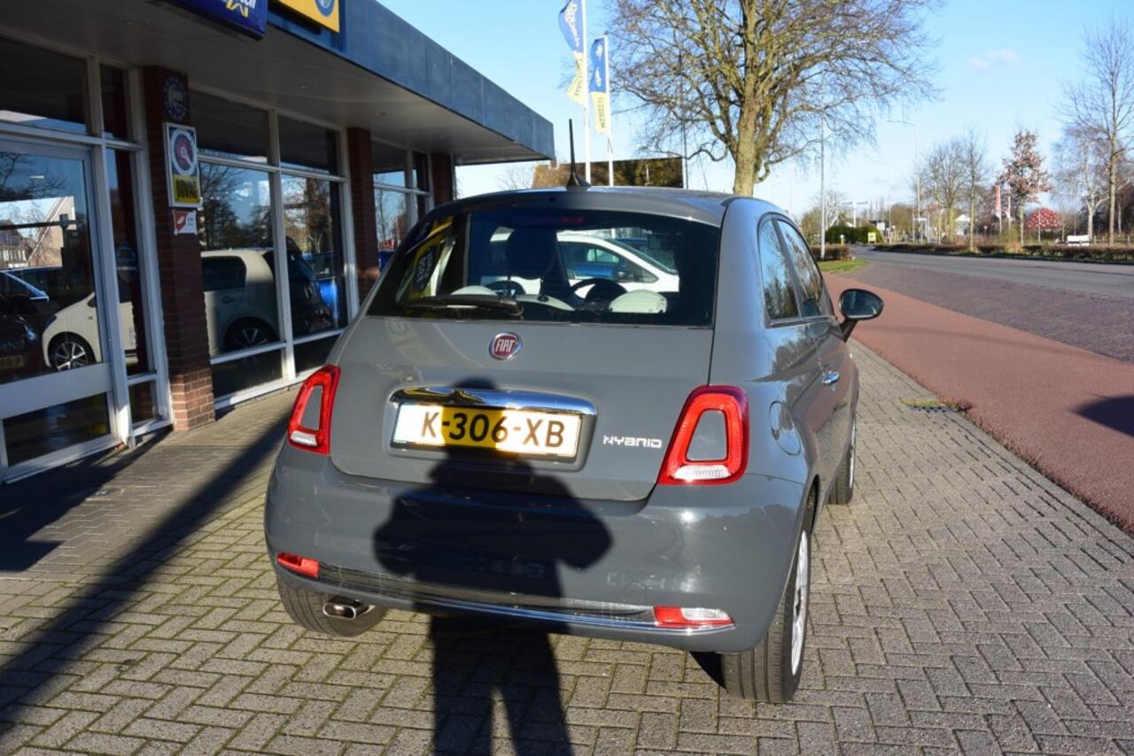 Fiat 500 1.0 HYBRID DOLCEVITA
