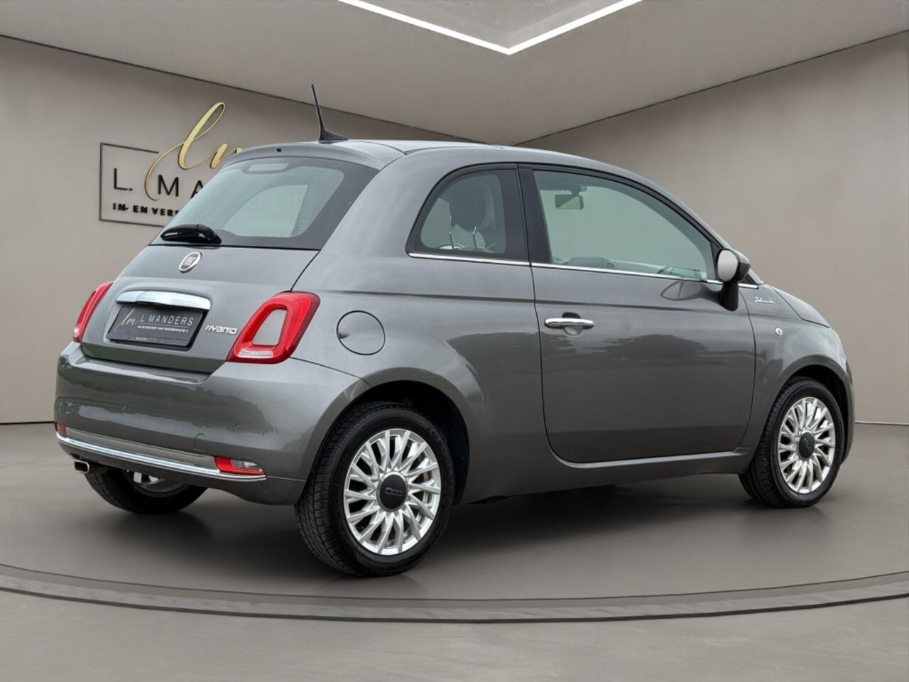 Fiat 500 1.0 Hybrid Dolcevita 2021 GRIJS | Panoramadak | Apple CarPlay