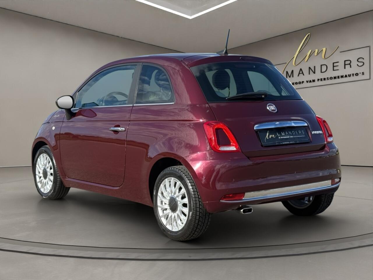 Fiat 500 1.0 Hybrid Dolcevita 2021 BORDEAUX | Apple CarPlay | Panoramadak