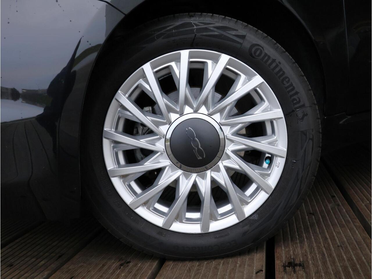 Fiat 500 1.0 Hybrid Dolcevita | Cruise control | Carplay | PDC achter