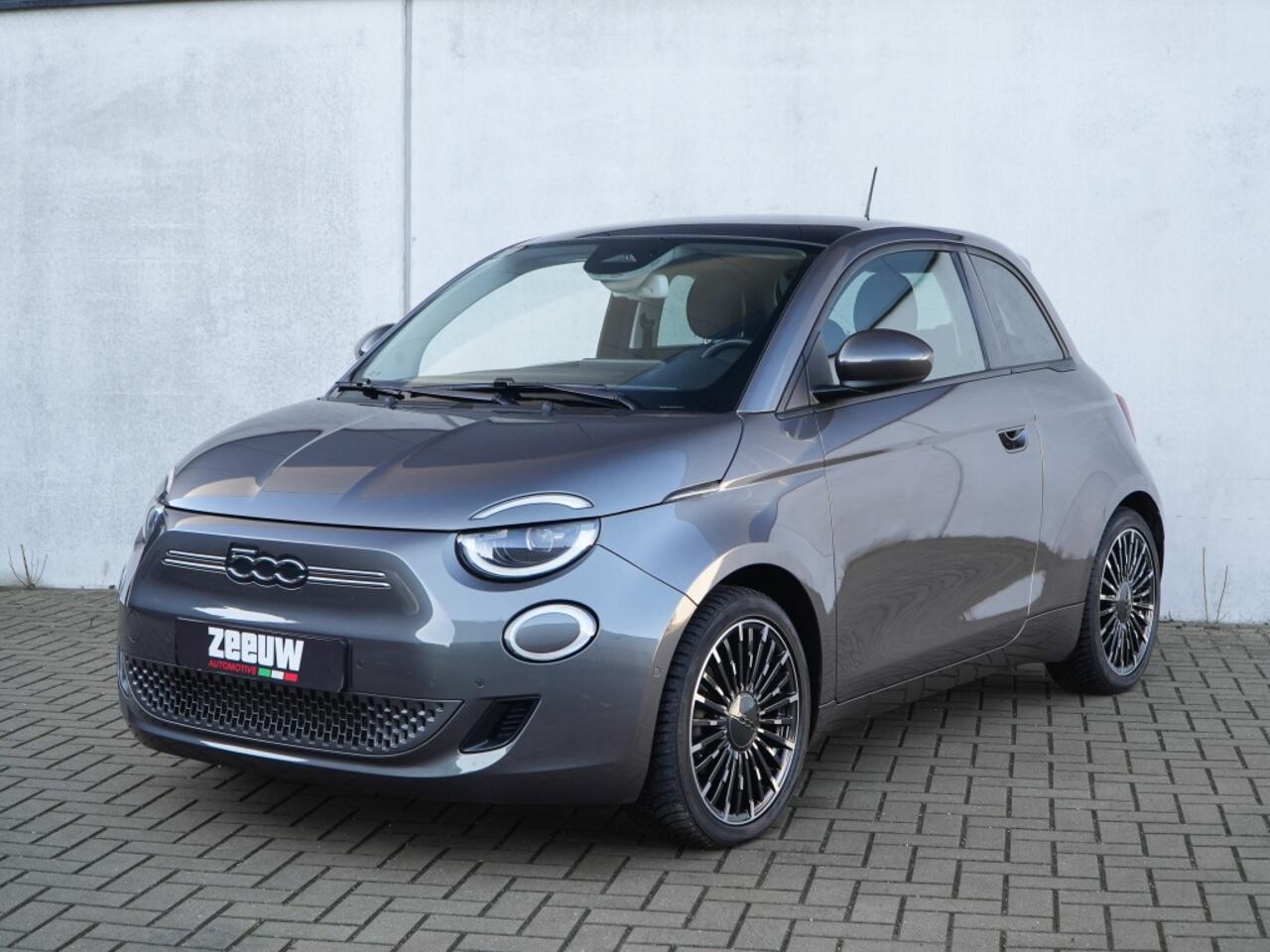 Fiat 500 Icon 42KWH | LED | Pano | Camera | Navi | Carplay | 17"