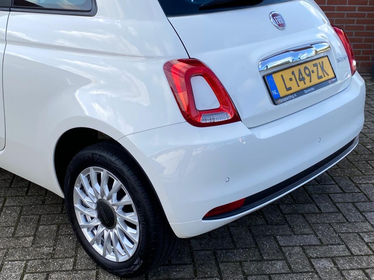 Fiat 500 1.0 HYBRID CULT NAV PDC CARPLAY DAB AIRCO LICHTMETALEN VELGEN