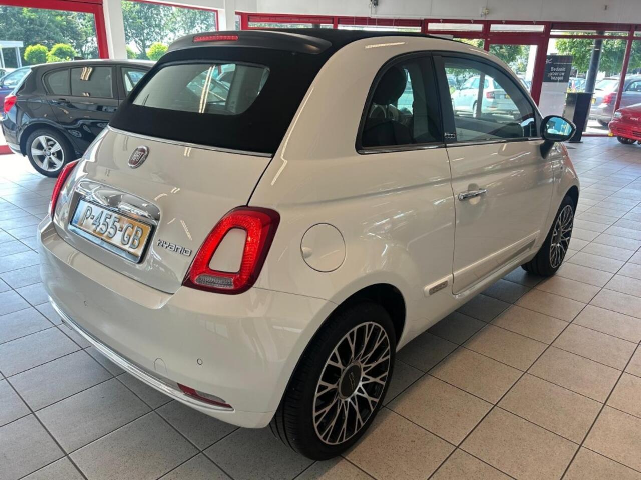 Fiat 500 1.0 HYBRID DOLCEVITA