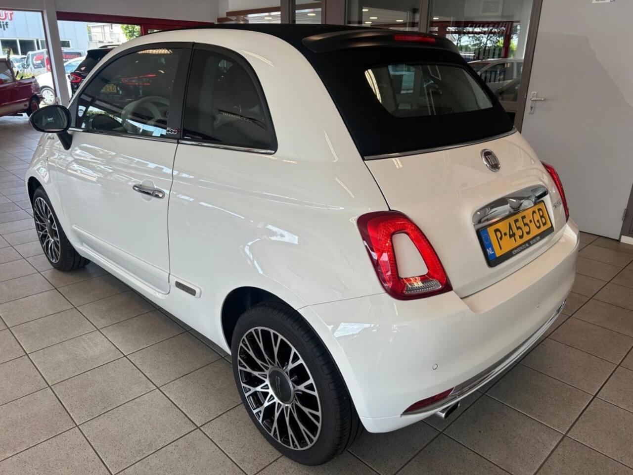 Fiat 500 1.0 HYBRID DOLCEVITA