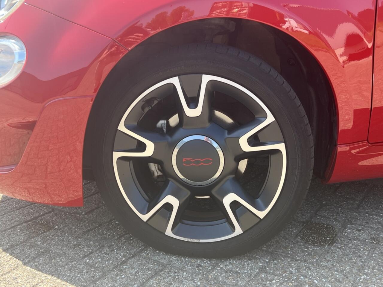 Fiat 500 1.0 Hybrid 70 PK Sport | Schuifdak | Carplay | Clima | 16"