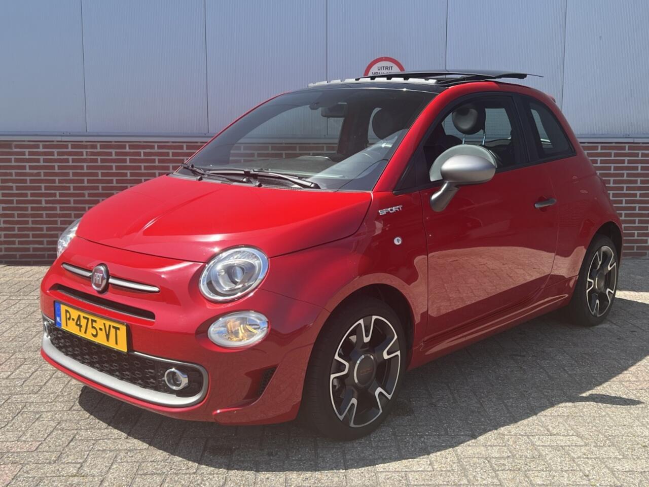 Fiat 500 1.0 Hybrid 70 PK Sport | Schuifdak | Carplay | Clima | 16"