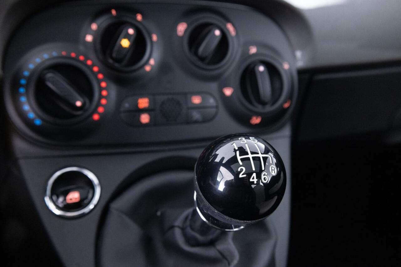 Fiat 500 1.0 Hybrid Dolcevita | PANORAMADAK | Half LEDER | VELGEN | PDC